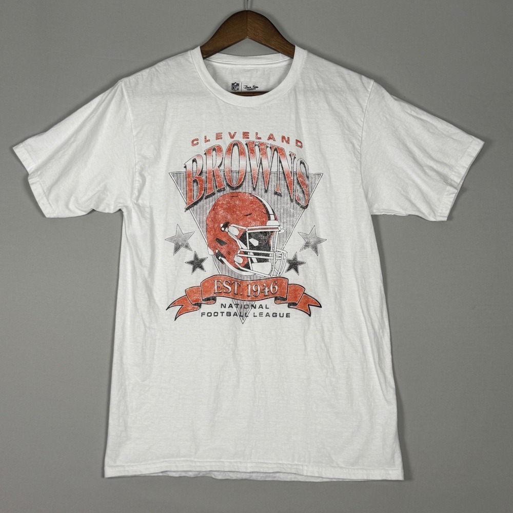 Junk Food Cleveland Browns T-Shirt Mens Small White NWOT Distressed NFL Graphic